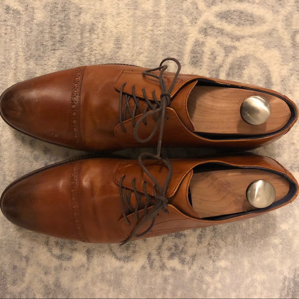 Men’s size 13 genuine leather Cole Haan shoes